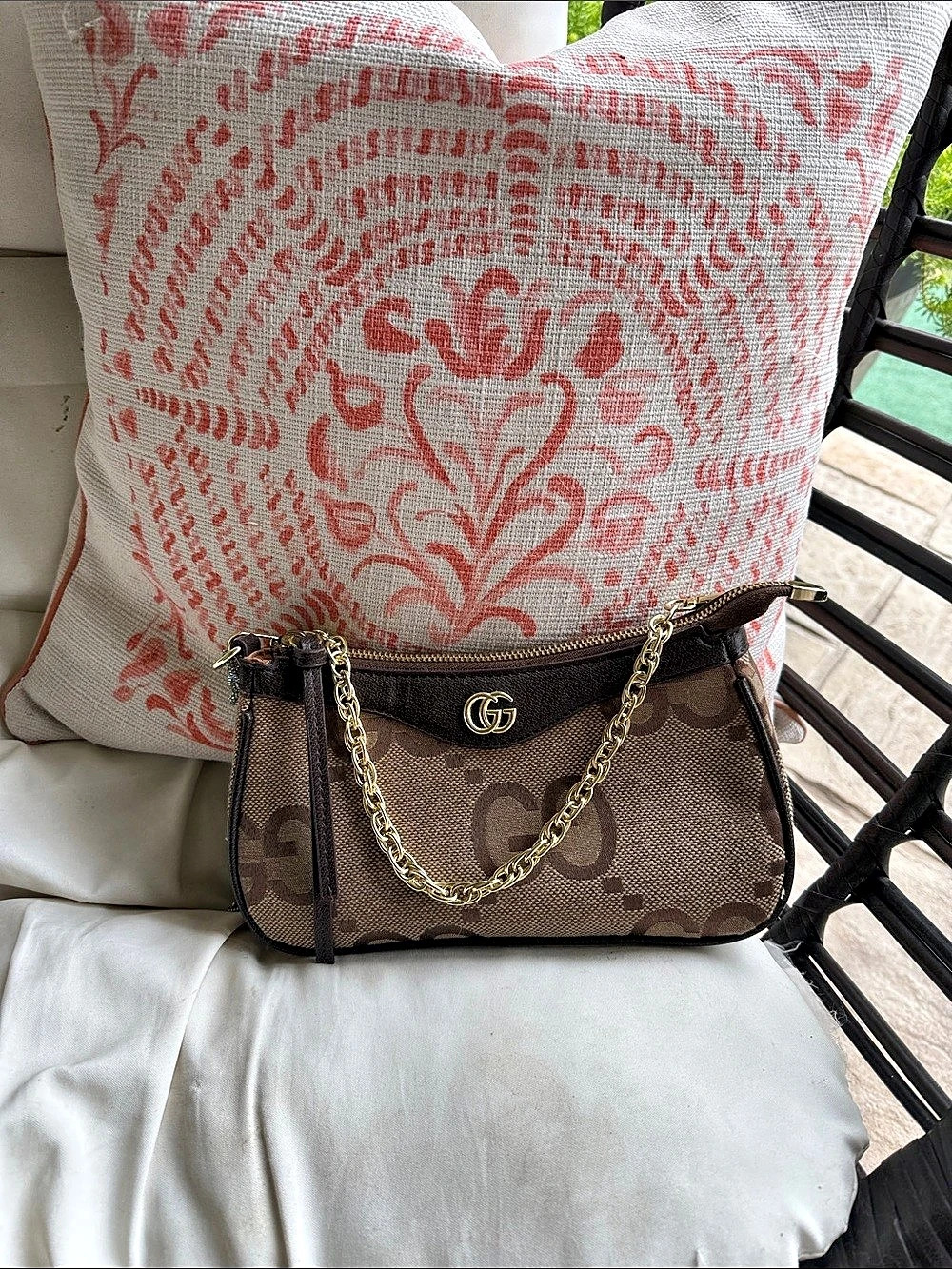 Small Shoulder Bag GG Monogram gold Chain - Brown